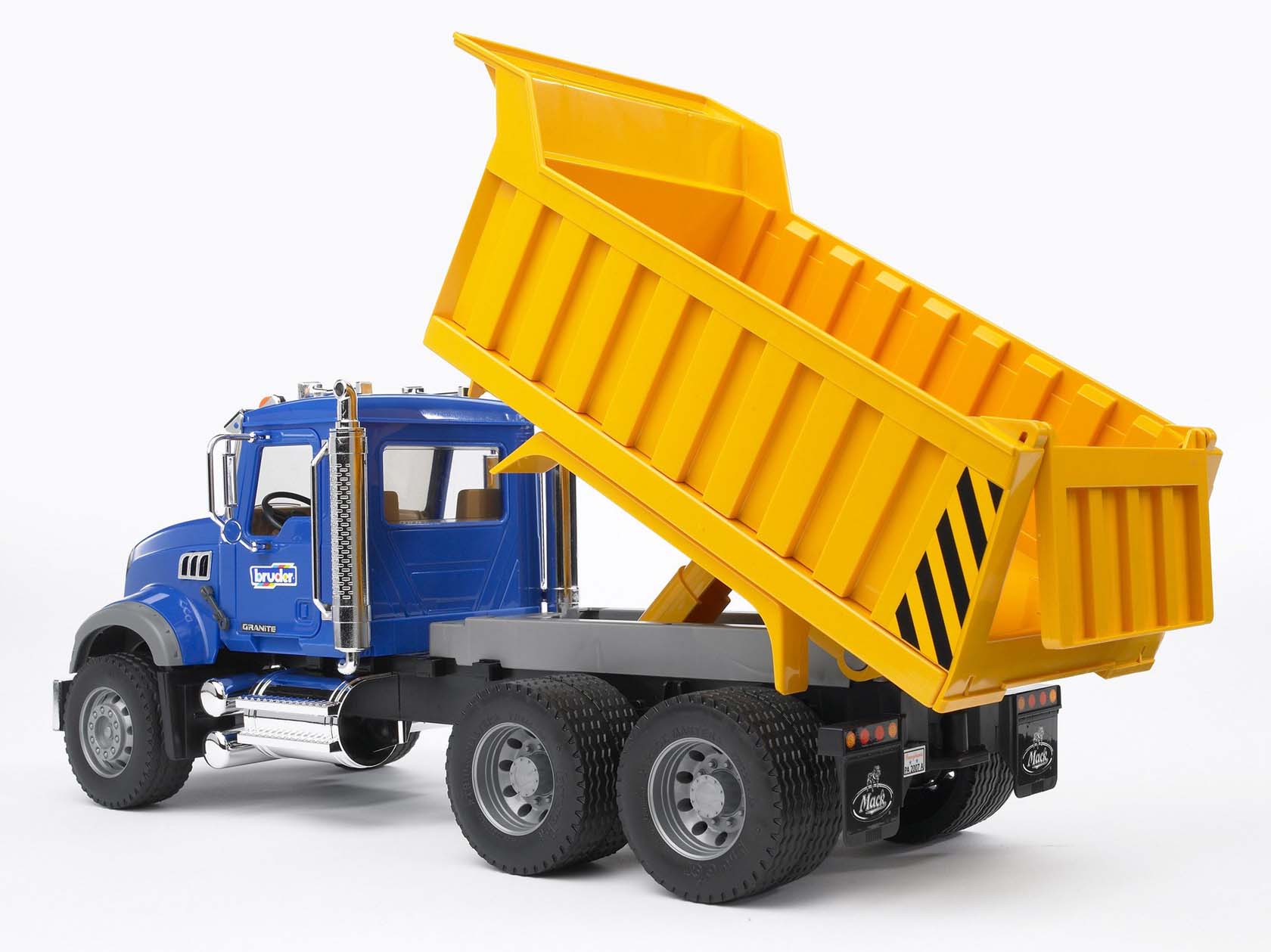 Benefits of using a dumpster rental service