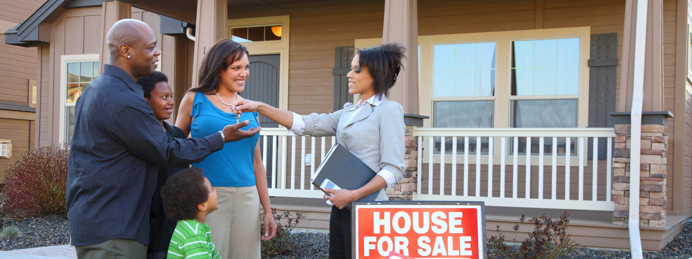 Should I hire a real estate attorney when selling my house?